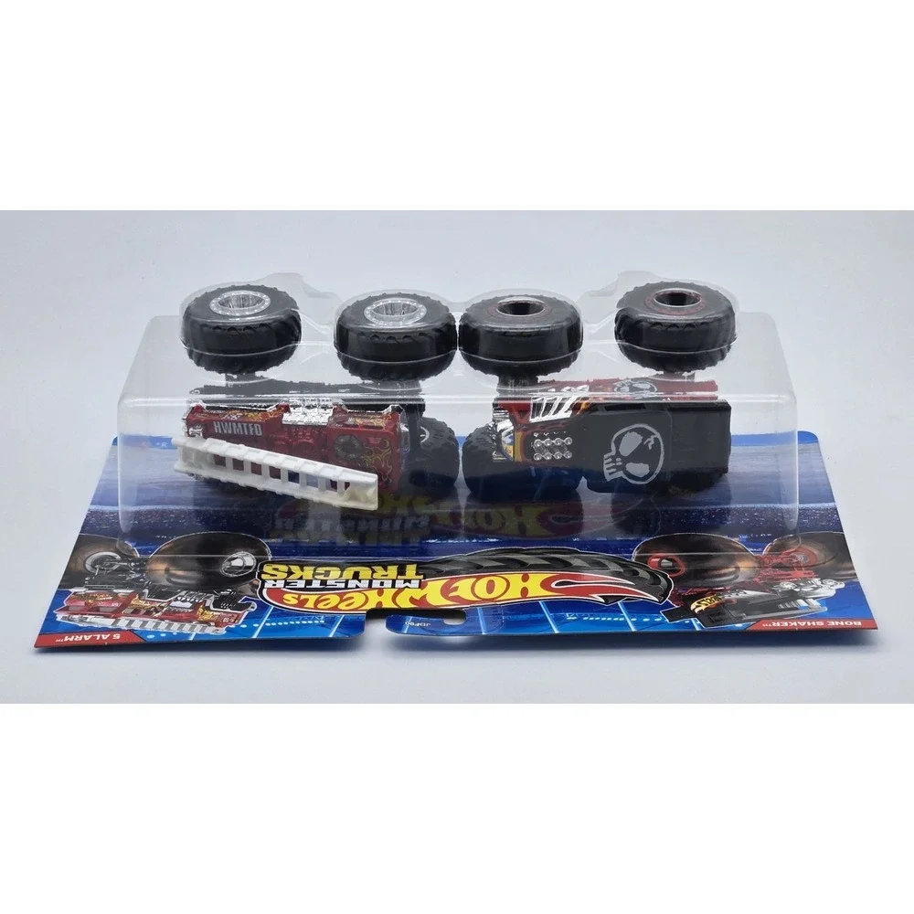 Hot Wheels Monster‎ Trucks Bone Shaker vs 5 Alarm 1:64 Diecast Toy Truck